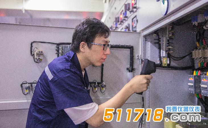 ?？滴⒂?H36手持測溫熱像儀.jpg